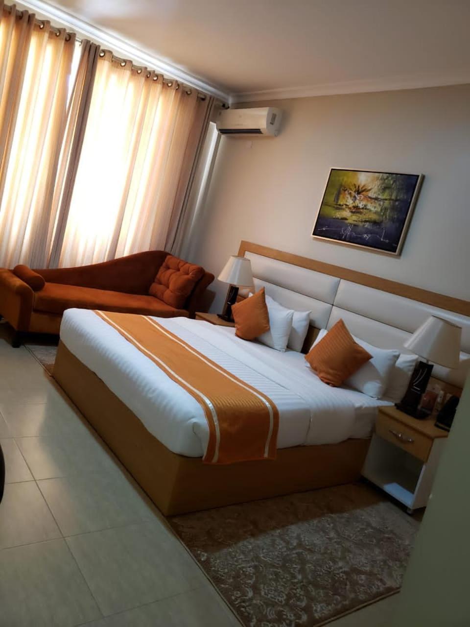 Nashera Hotels Dodoma Exteriér fotografie