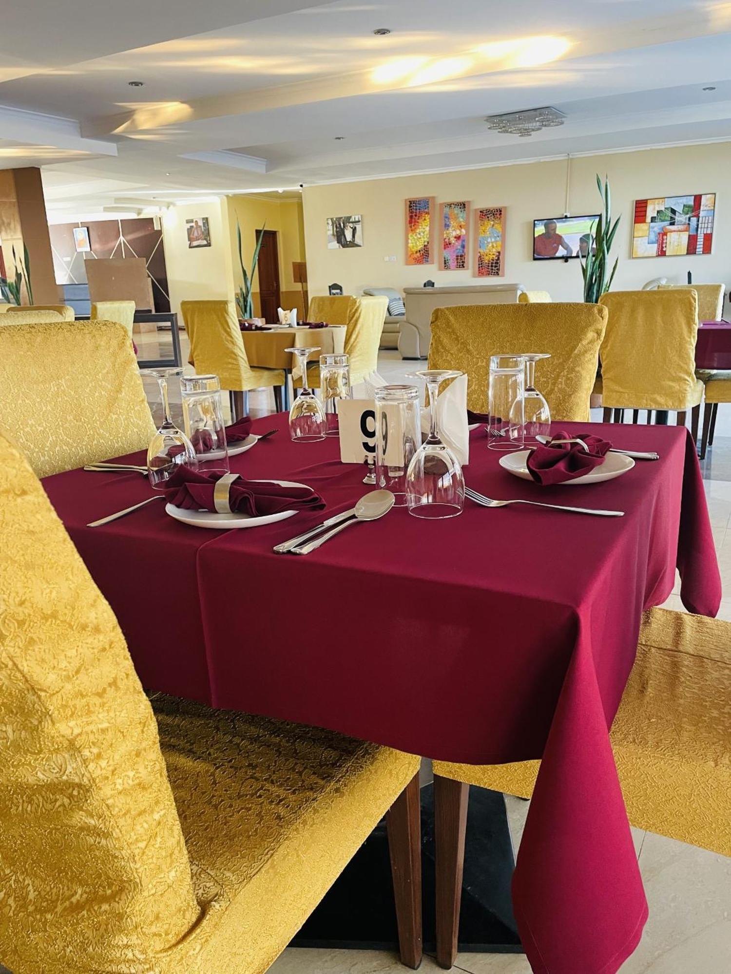 Nashera Hotels Dodoma Exteriér fotografie