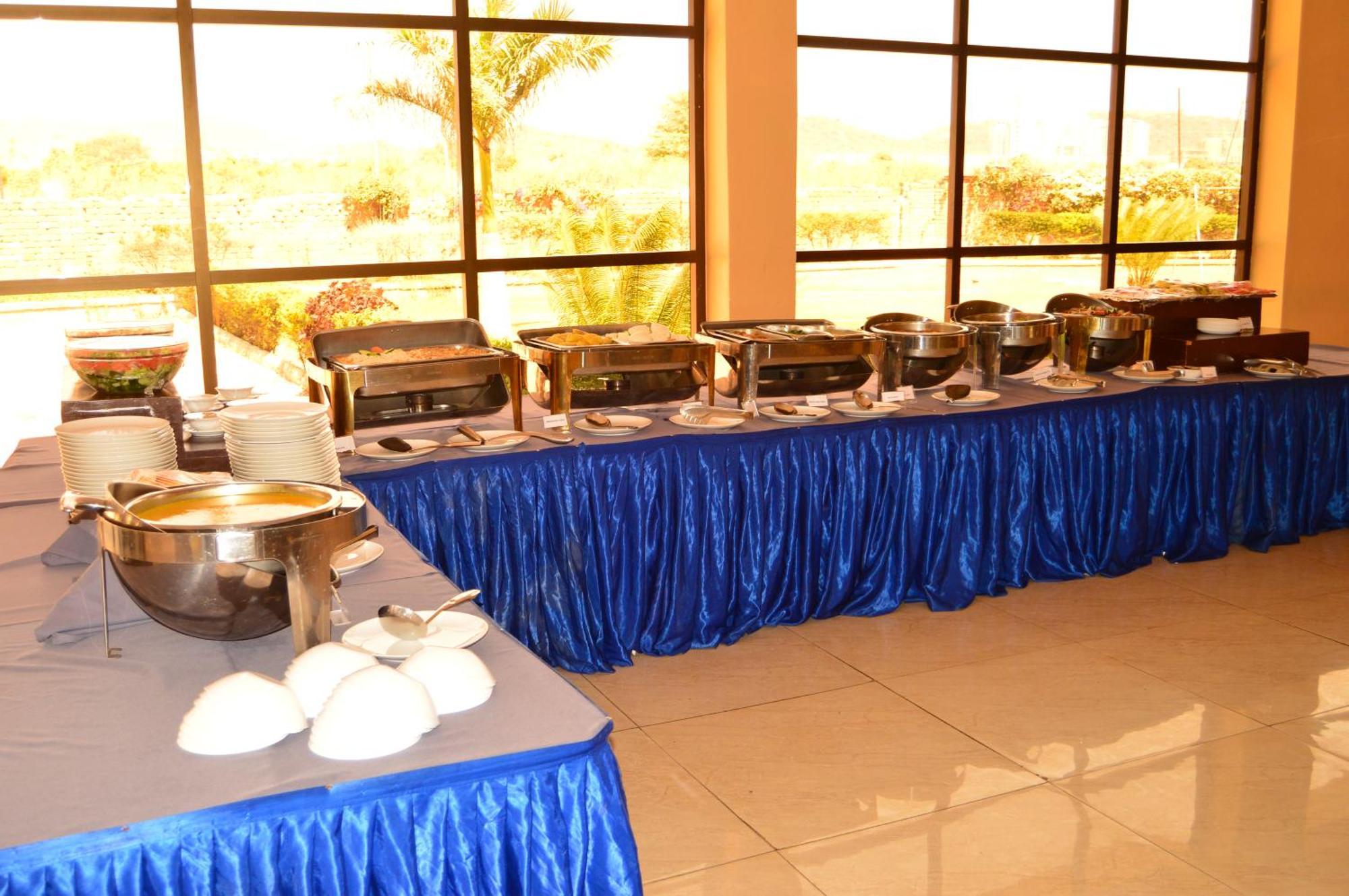 Nashera Hotels Dodoma Exteriér fotografie